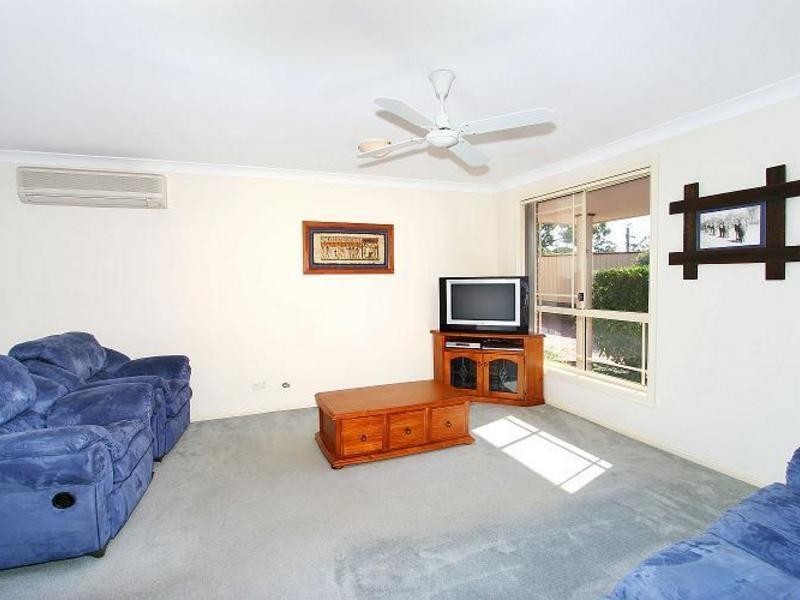 2/98 Cox Ave, Penrith NSW 2750