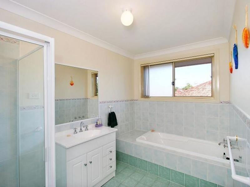 2/98 Cox Ave, Penrith NSW 2750