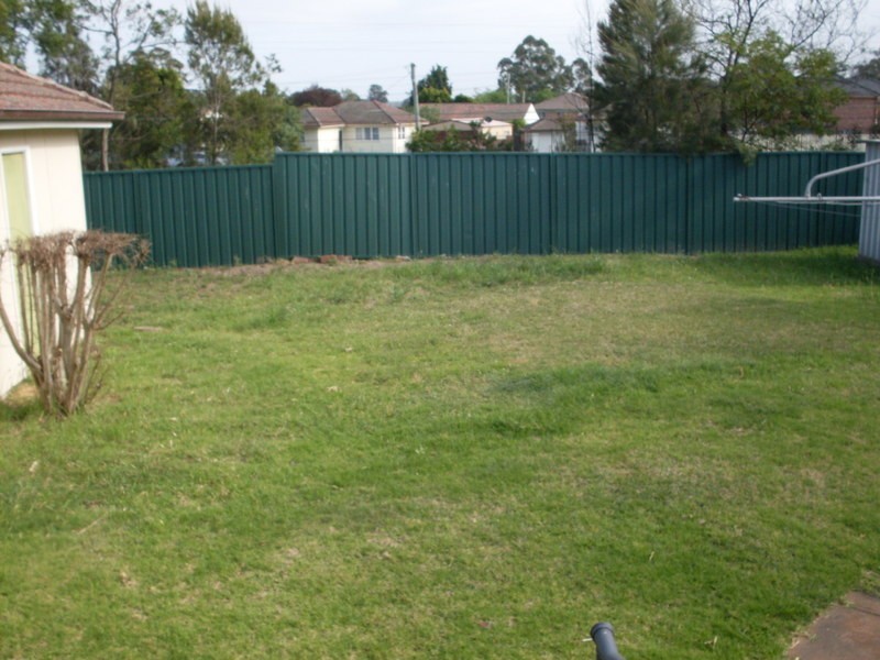 9 Omaroo St, Doonside NSW 2767