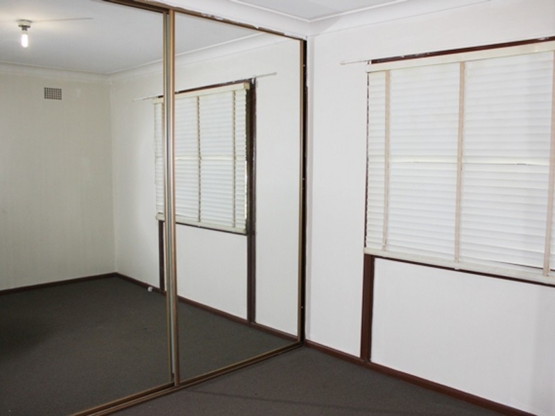 33 Griffiths St, North St Marys NSW 2760