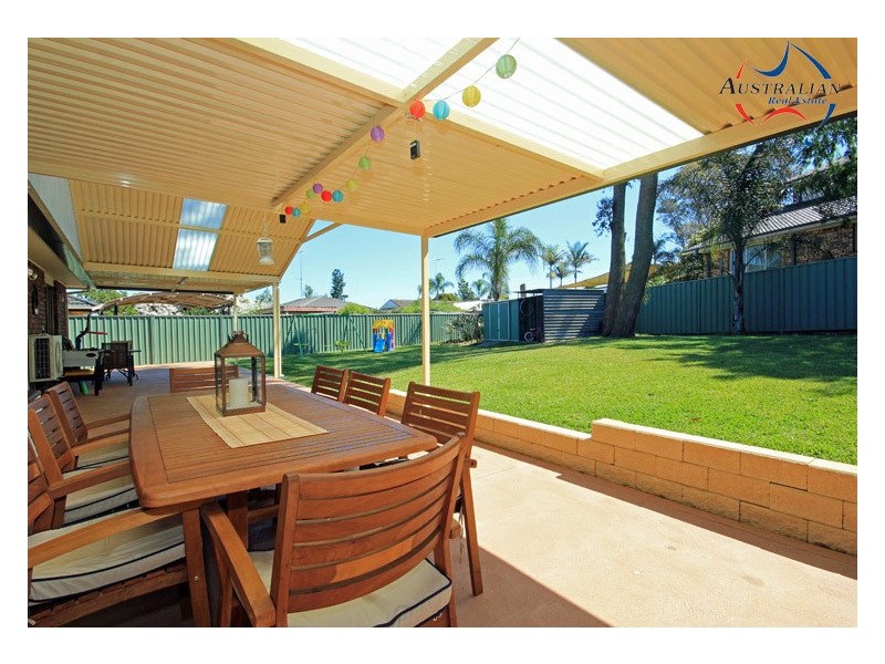 59 Shadlow Crescent, St Clair NSW 2759