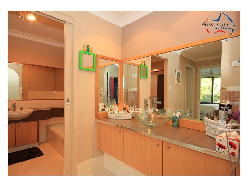 2 Merino Circuit, St Clair NSW 2759