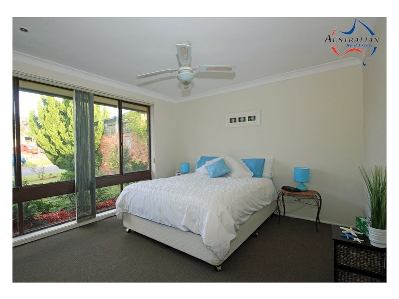 2 Merino Circuit, St Clair NSW 2759