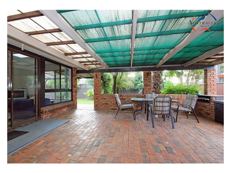 2 Merino Circuit, St Clair NSW 2759