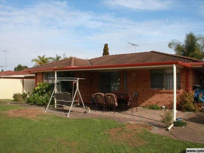 24 Pegasus Cres, Erskine Park NSW 2759
