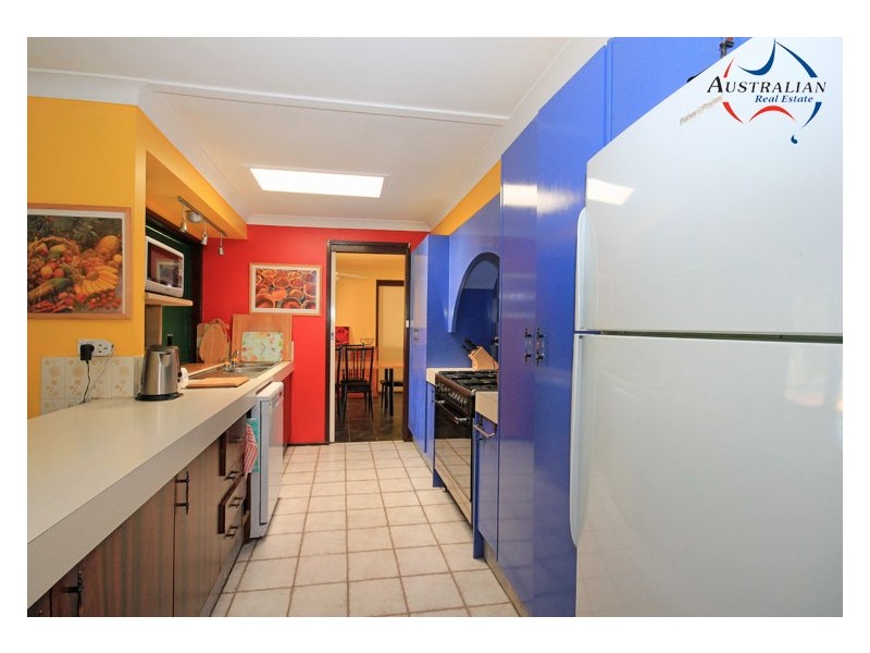1 Plover Close, St Clair NSW 2759