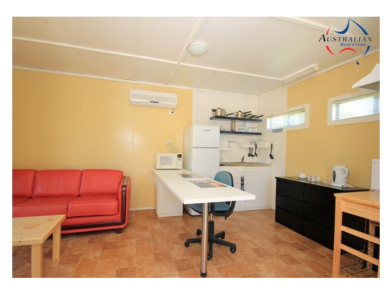 1 Plover Close, St Clair NSW 2759