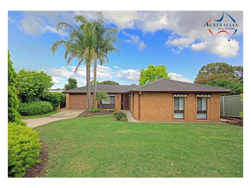 25 Clarence Street, St Clair NSW 2759