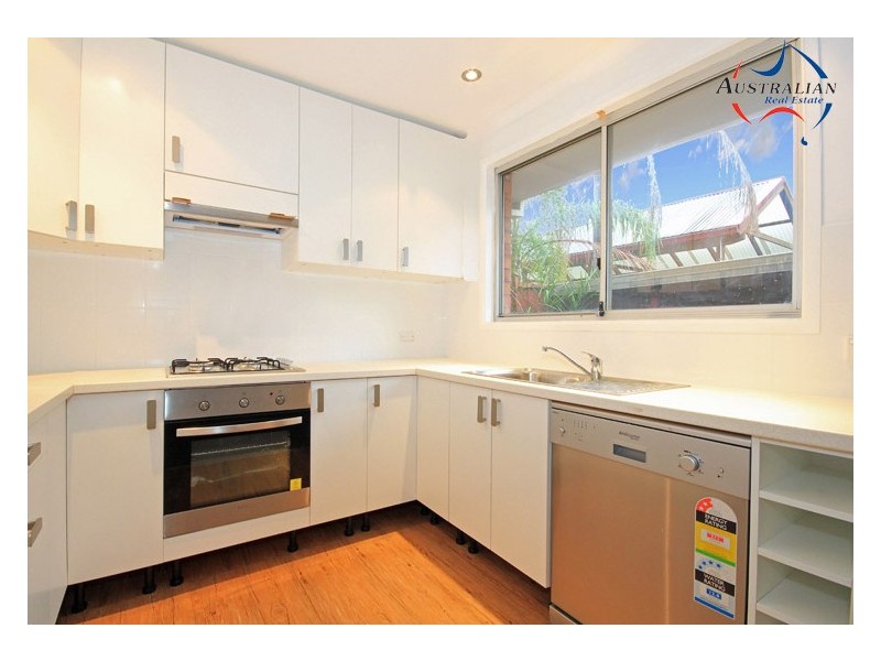 55  Banks Drive, St Clair NSW 2759