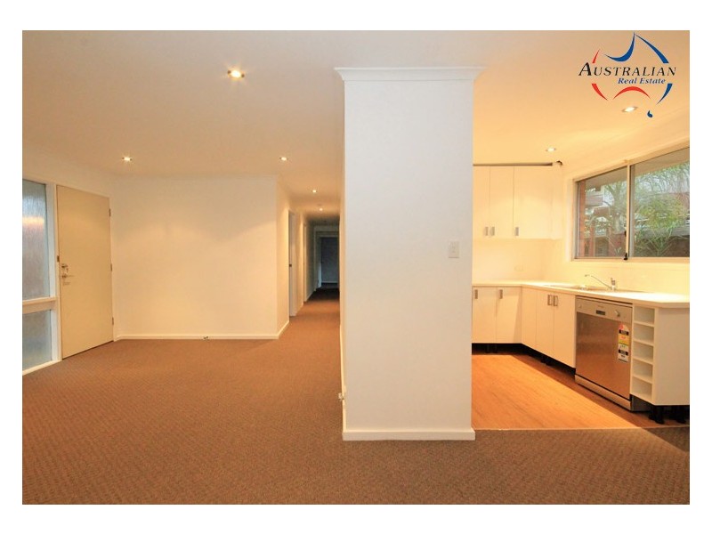 55  Banks Drive, St Clair NSW 2759