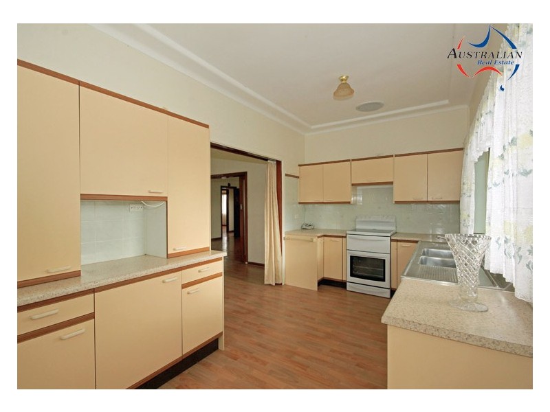 3-4 Shamrock Court, St Clair NSW 2759