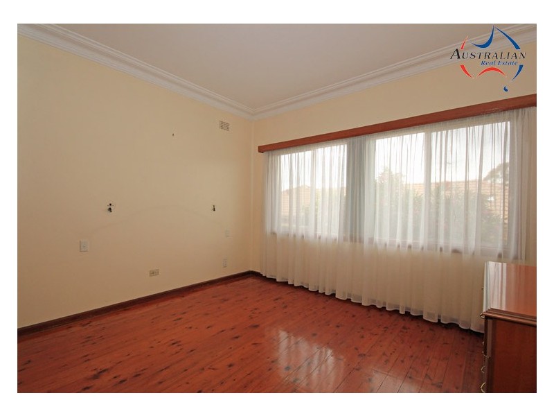 3-4 Shamrock Court, St Clair NSW 2759