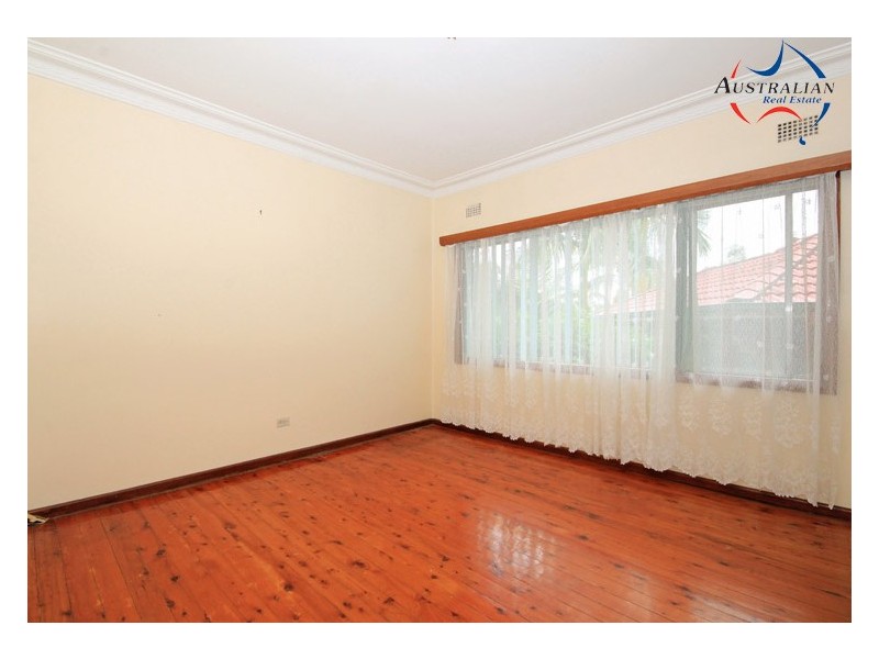 3-4 Shamrock Court, St Clair NSW 2759