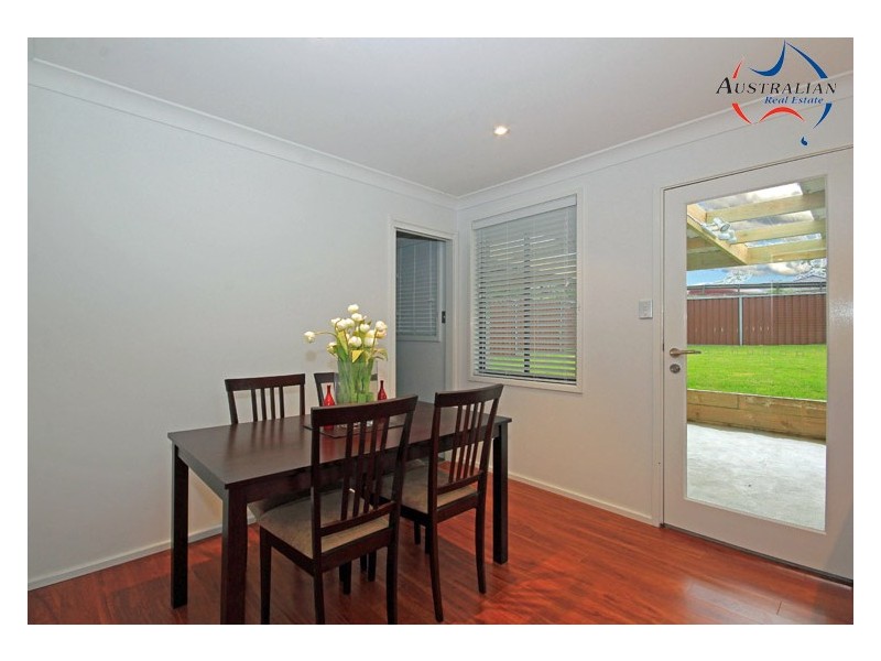9 Olliver Crescent, St Clair NSW 2759