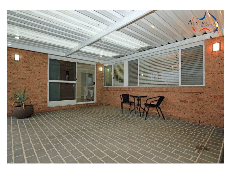 6 Galah Close, St Clair NSW 2759