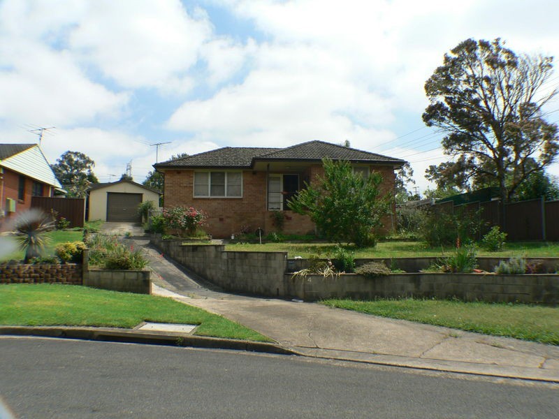 4  Nursel Pl, Tregear NSW 2770