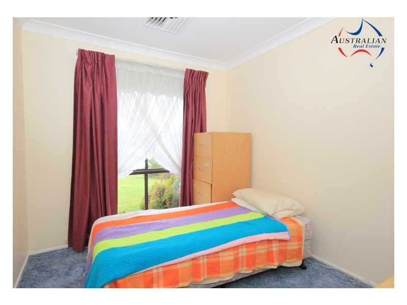 72 Alpine Circuit, St Clair NSW 2759