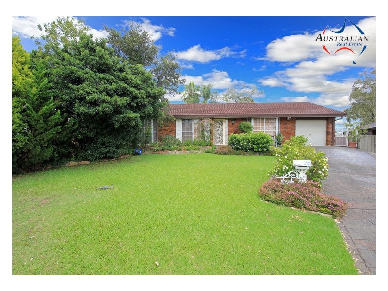 5 Noble Place, St Clair NSW 2759