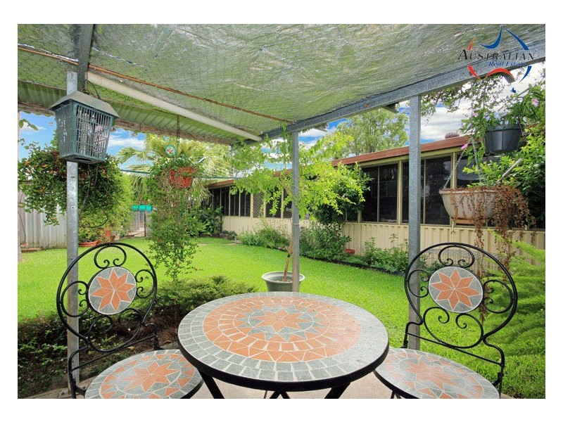 5 Noble Place, St Clair NSW 2759