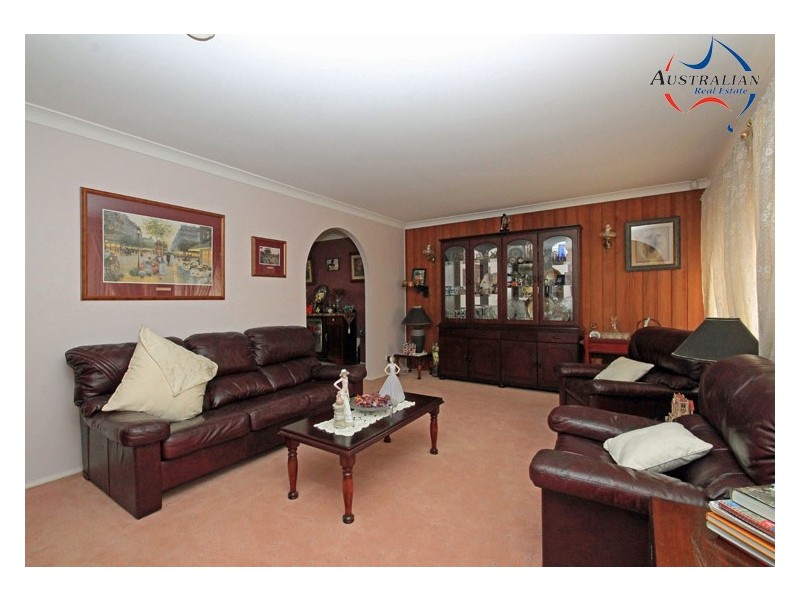 45 Alpine Circuit, St Clair NSW 2759