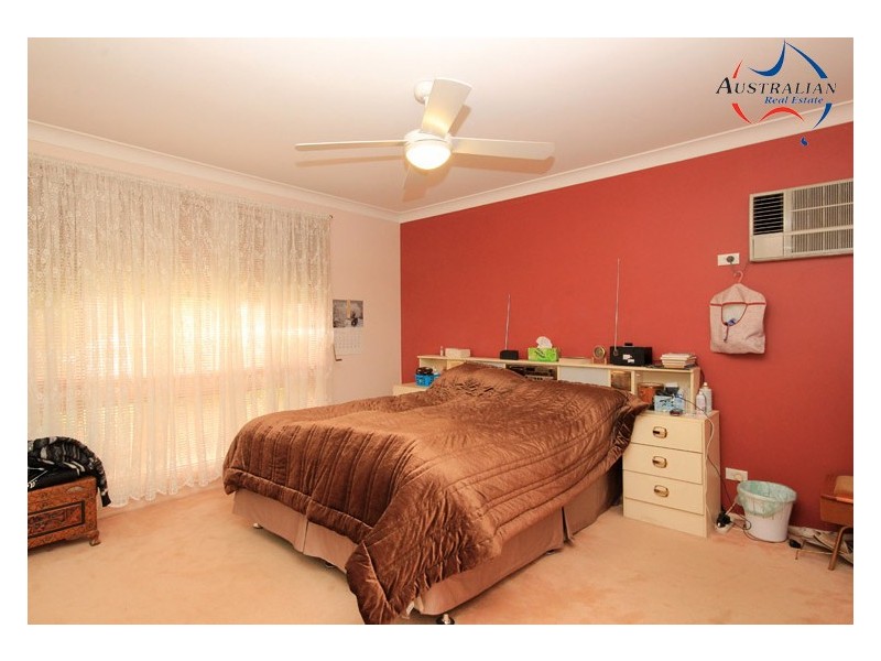 45 Alpine Circuit, St Clair NSW 2759