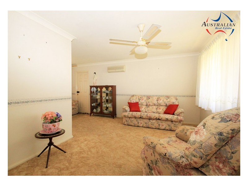 5 Rochford Street, St Clair NSW 2759