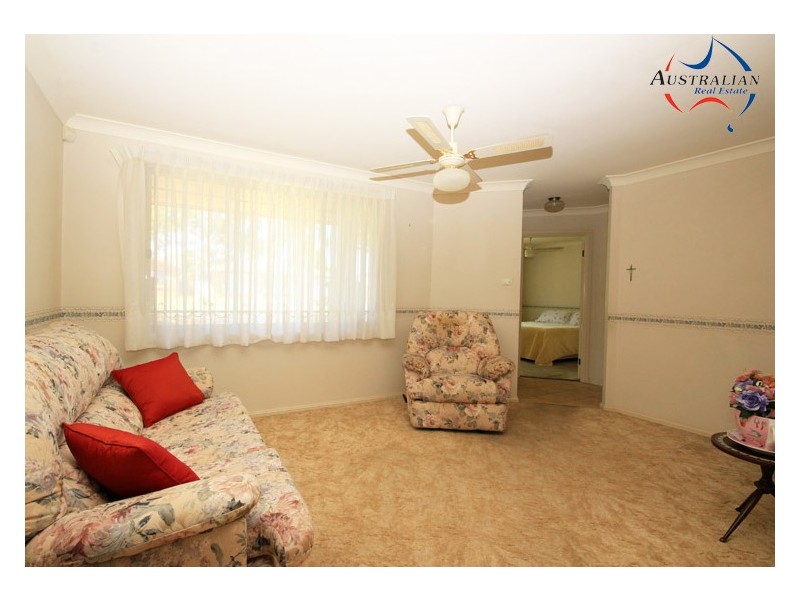 5 Rochford Street, St Clair NSW 2759