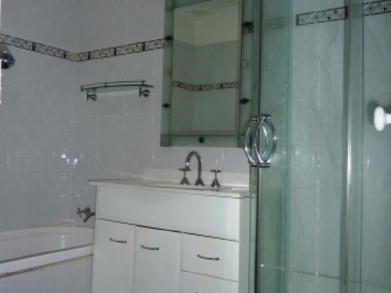 16 Charlton Place, St Clair NSW 2759