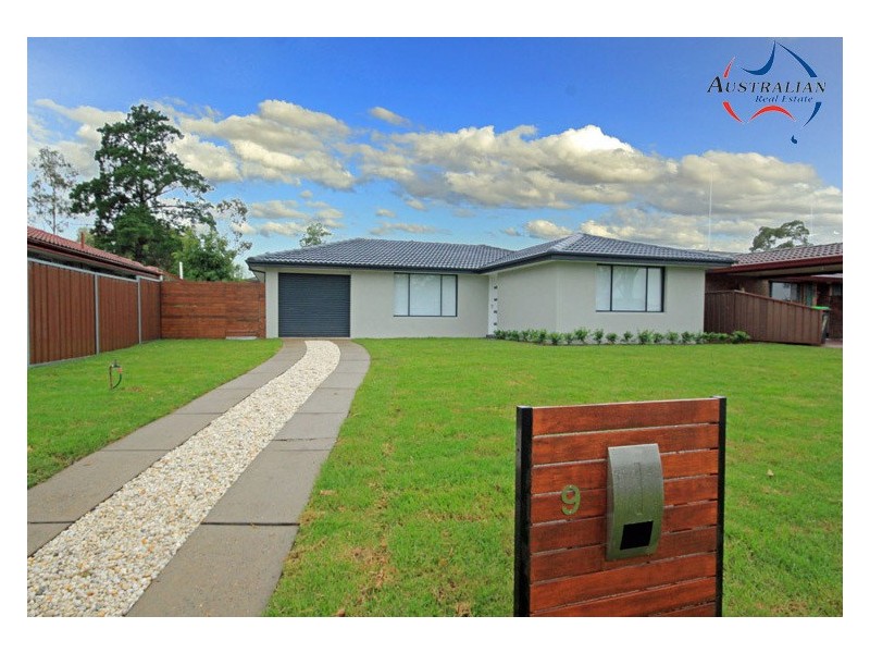 9 Olliver Crescent, St Clair NSW 2759