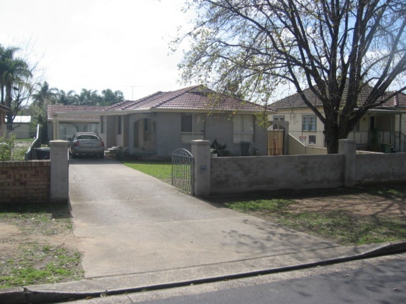 61 Canberra st, Oxley Park NSW 2760