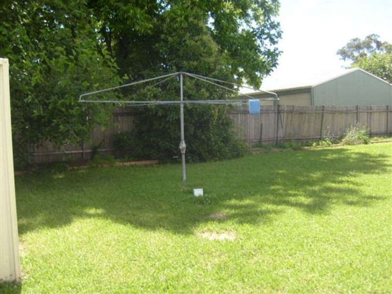61 Canberra st, Oxley Park NSW 2760