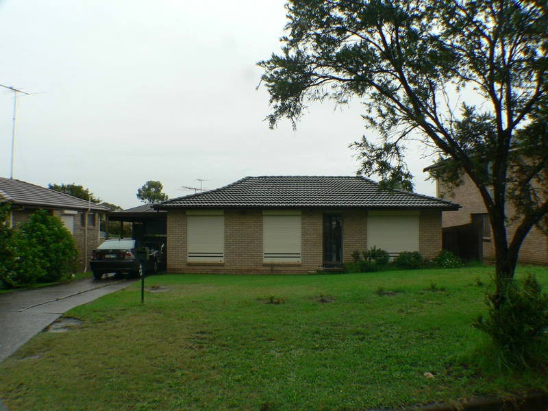 58  Shadlow Cres, St Clair NSW 2759