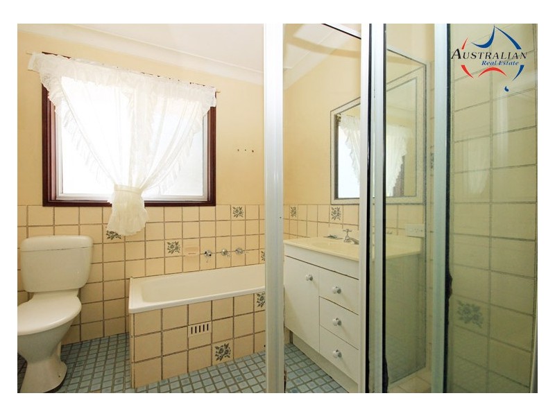 75 Melville Road, St Clair NSW 2759