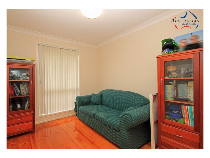 2 Fontana Close, St Clair NSW 2759