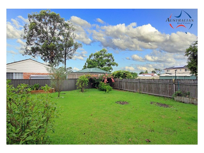 38 Marsden Road, St Marys NSW 2760