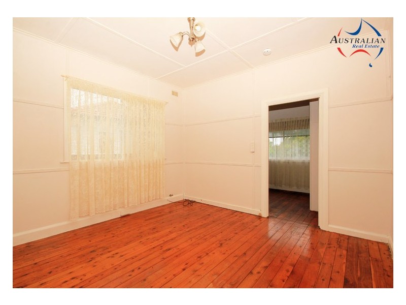 38 Marsden Road, St Marys NSW 2760