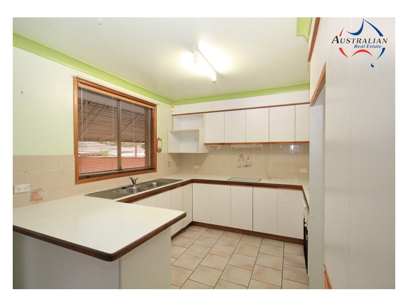 6 Mortimer Lewis Grove, St Clair NSW 2759