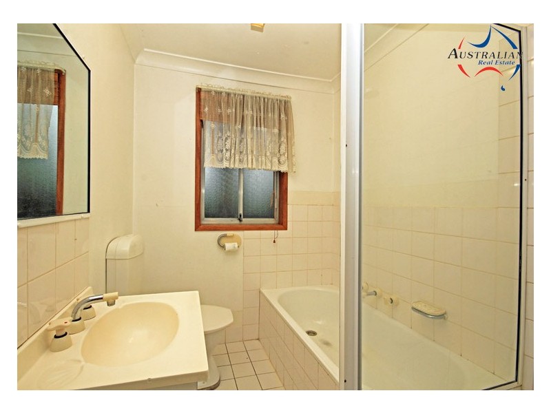 6 Mortimer Lewis Grove, St Clair NSW 2759