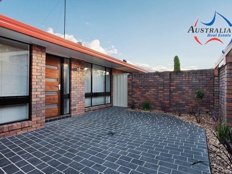 14  Caribou Close, St Clair NSW 2759