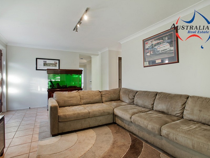 14  Caribou Close, St Clair NSW 2759