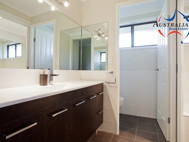 14  Caribou Close, St Clair NSW 2759