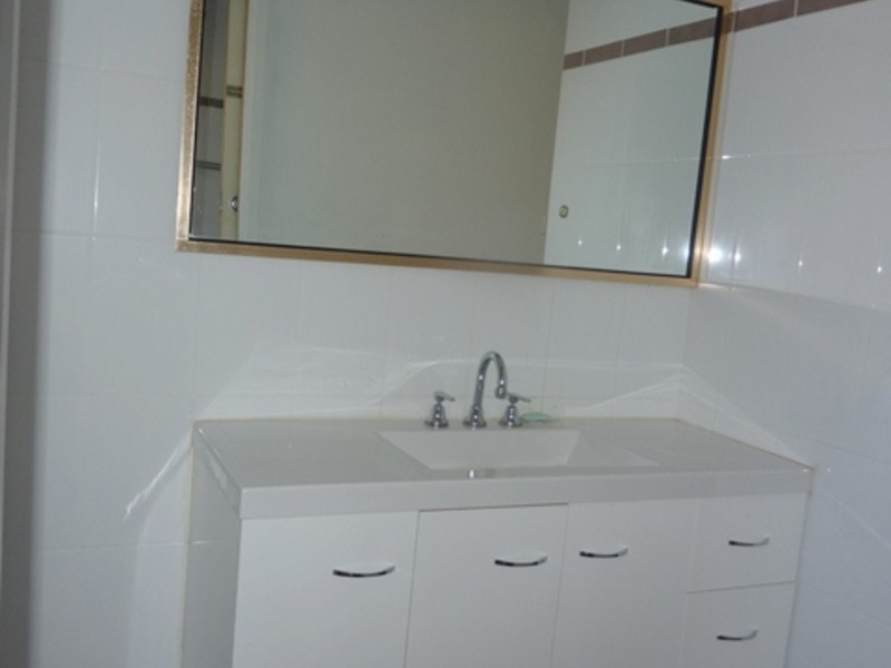 232 Banks Drive, St Clair NSW 2759