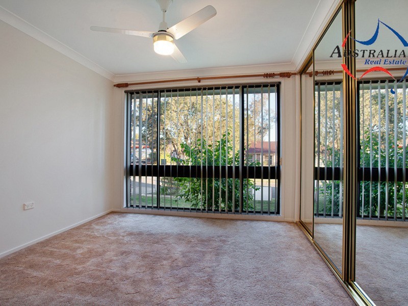 5 Kingfisher Way, St Clair NSW 2759