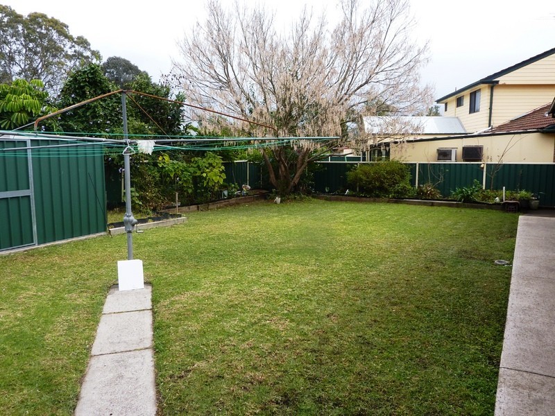22 St Clair Avenue, St Clair NSW 2759