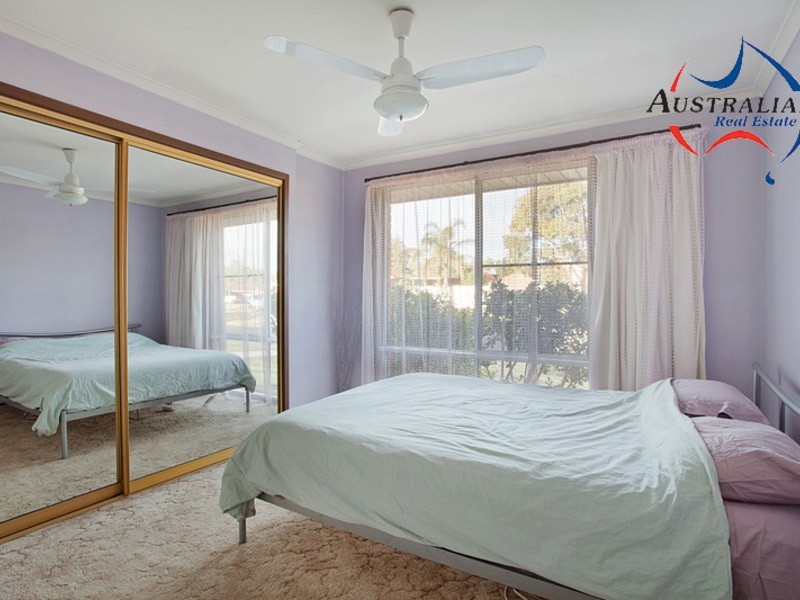 5 Tumut Place, St Clair NSW 2759