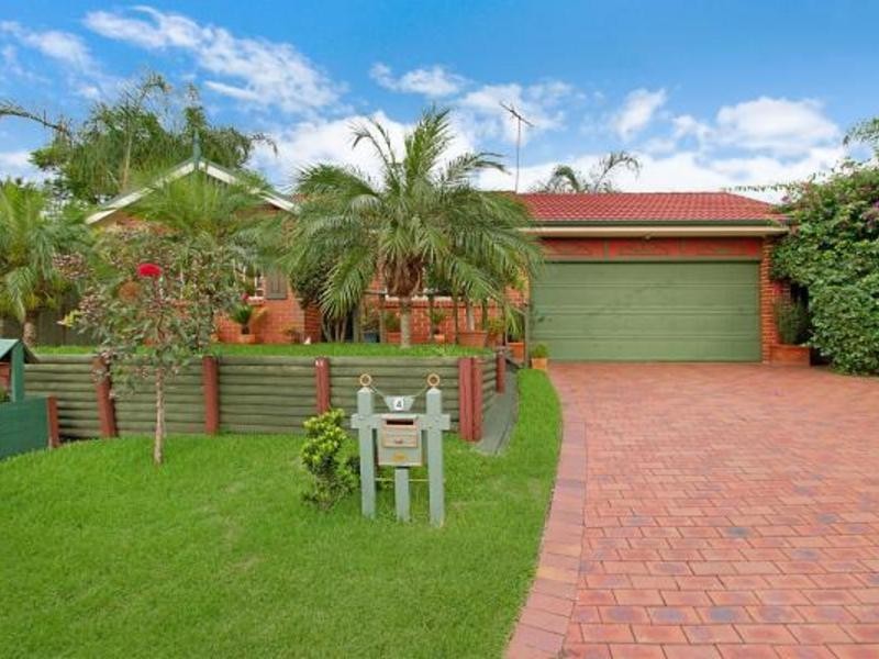 4 Galway Court, St Clair NSW 2759