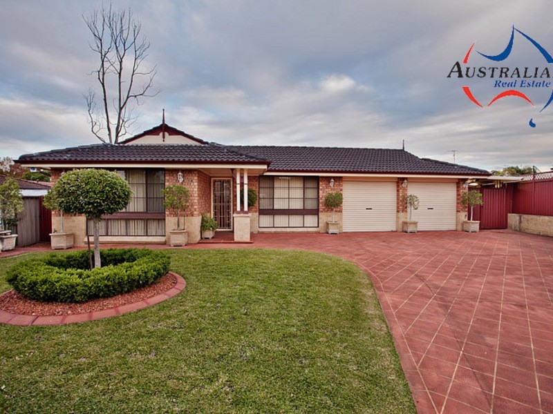 6 Colorado Drive, St Clair NSW 2759