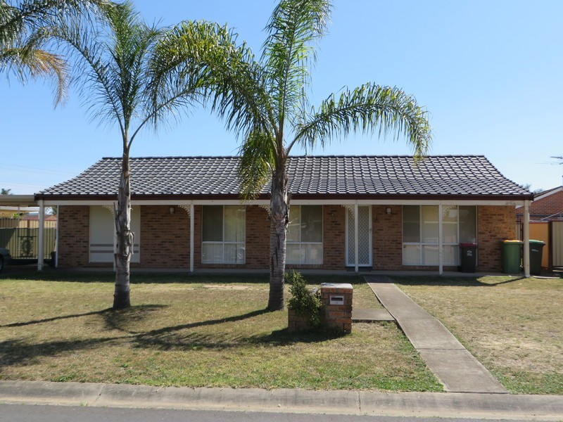 17 Pegasus  Street, Erskine Park NSW 2759