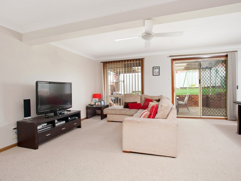 44 Phoenix Crescent, Erskine Park NSW 2759