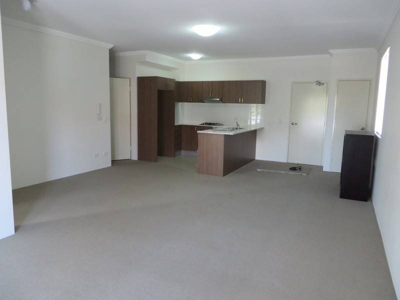 8/11 Putland Street, St Marys NSW 2760